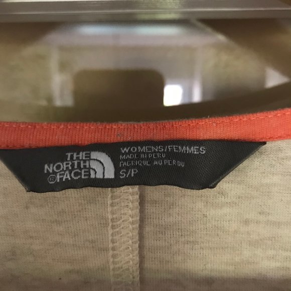 The North Face t-shirt - Picture 2 of 2